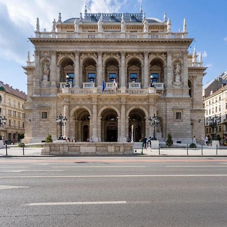 Opera Luxury Apartment With Free Parking Budapest Exterior photo