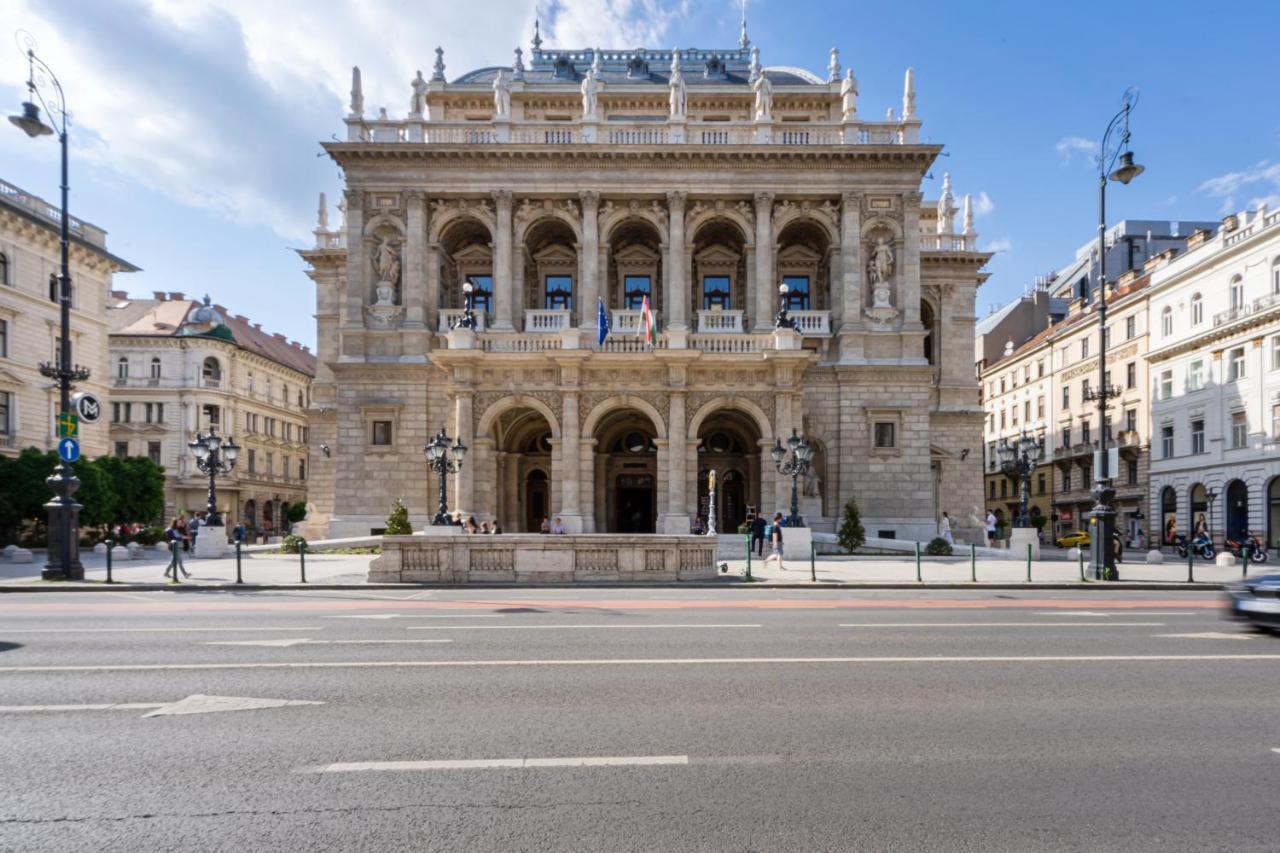 Opera Luxury Apartment With Free Parking Budapest Exterior photo